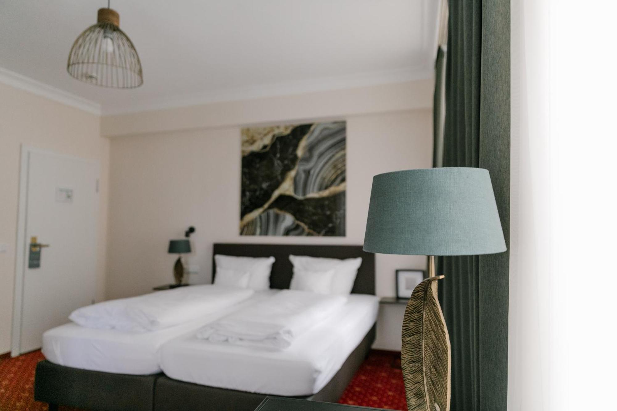 Hotel Fletzinger Wasserburg エクステリア 写真
